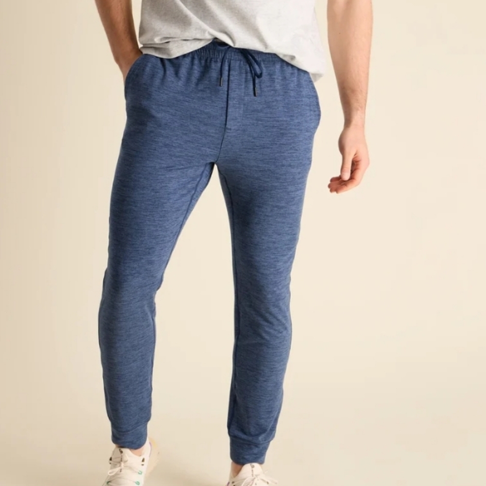 NWT Chubbies The LakesidesMovementum Jogger
